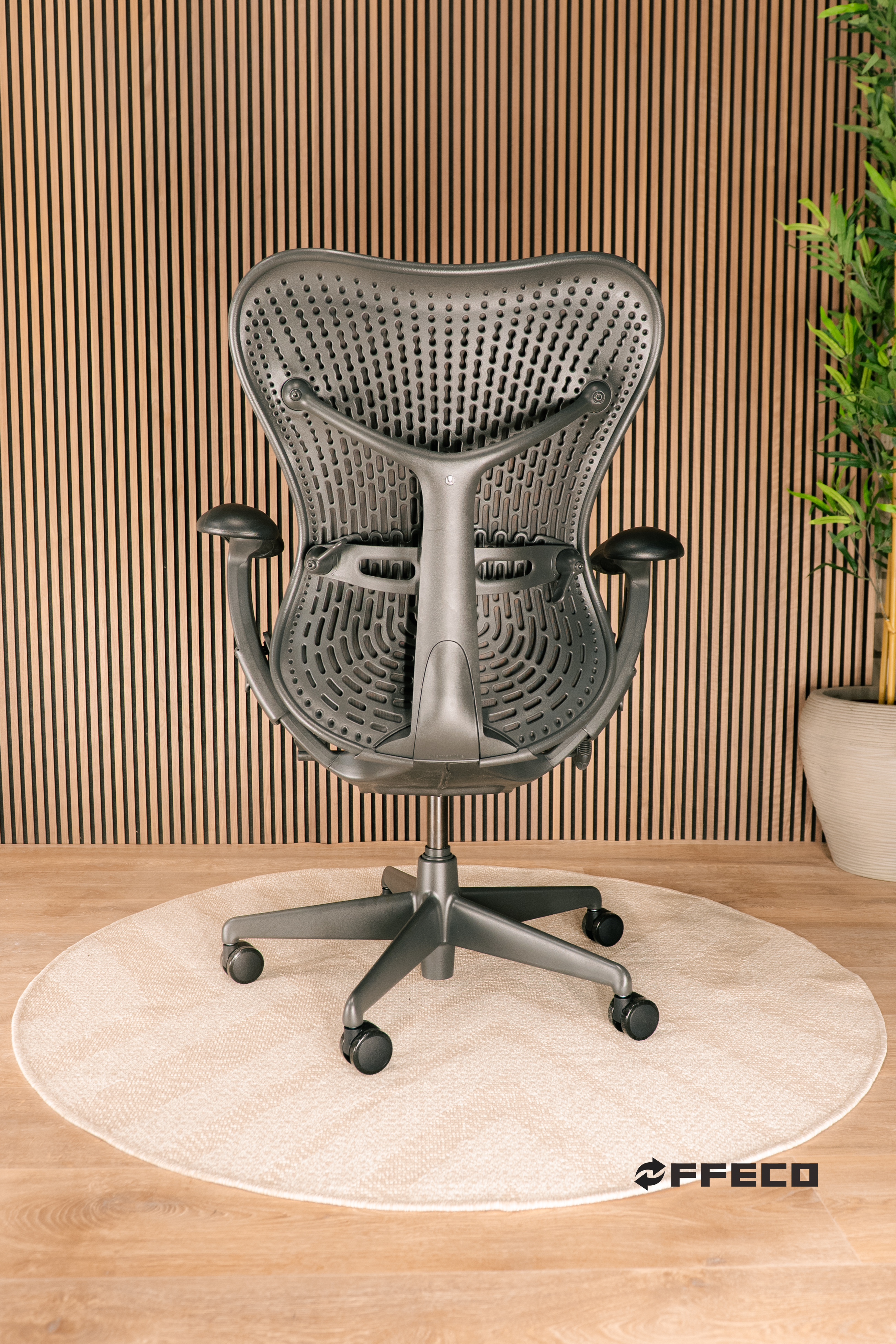 Herman Miller Mirra Full Option Butterfly Frühlingsangebot
